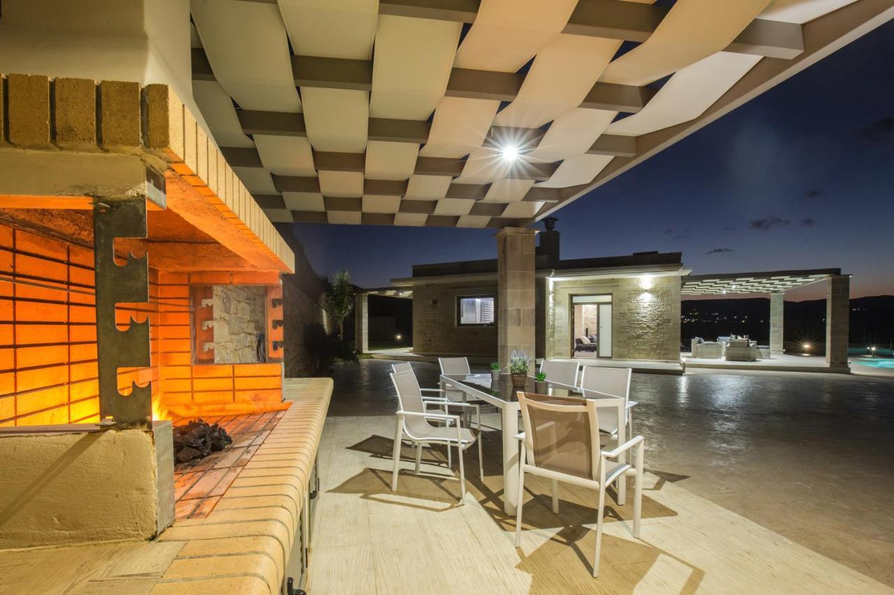 Larimar Luxury Sea View Villa Kissamos Luaran gambar